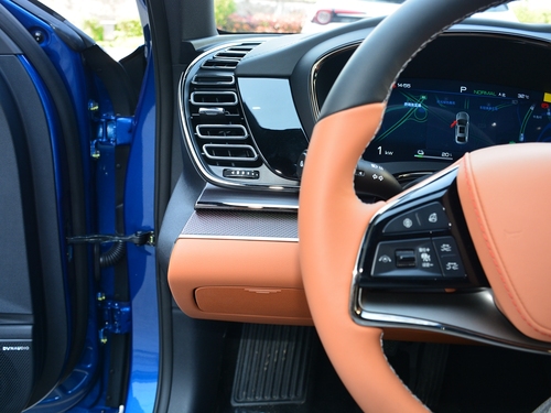 2022款 汉 DM-i 121KM 尊享型