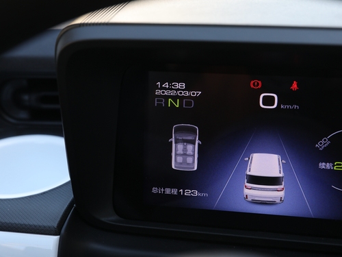 2022款 宏光MINI EV GAMEBOY 300km 玩咖款 磷酸铁锂