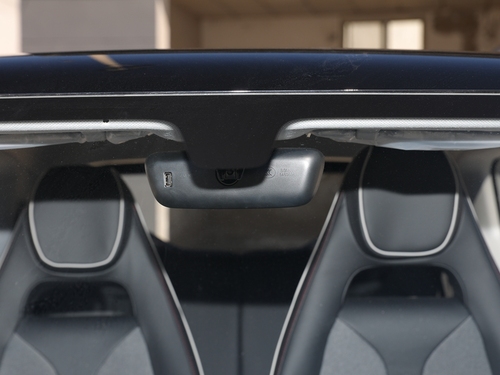 2022款 宏光MINI EV GAMEBOY 300km 玩咖款 磷酸铁锂