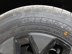 2022款 宏光MINI EV GAMEBOY 300km 玩咖款 磷酸铁锂