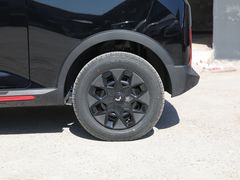 2022款 宏光MINI EV GAMEBOY 300km 玩咖款 磷酸铁锂