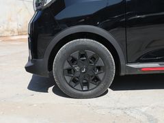 2022款 宏光MINI EV GAMEBOY 300km 玩咖款 磷酸铁锂