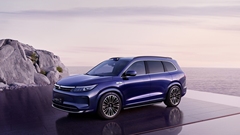 2024款 问界M7 1.5T 两驱Plus版 5座图片_高清图
