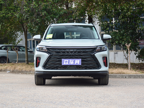 2022款 风光580 1.5T 手动豪华型