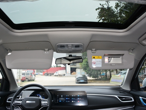 2022款 风光580 1.5T 手动豪华型