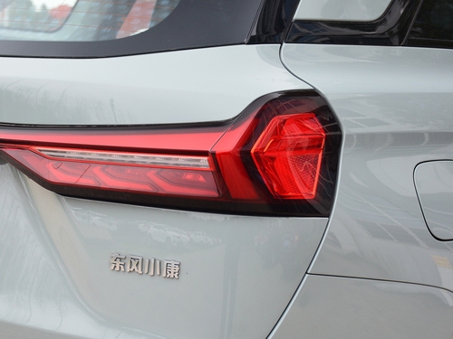 2022款 风光580 1.5T 手动豪华型