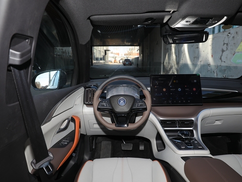 2021款 宋PLUS新能源 DM-i 110KM 旗舰型