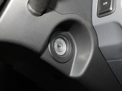 2022款 宏光MINI EV 马卡龙臻享款 三元锂