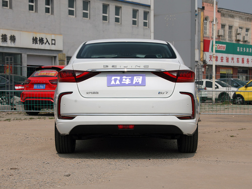 2022款 北京EU7 逸尚版