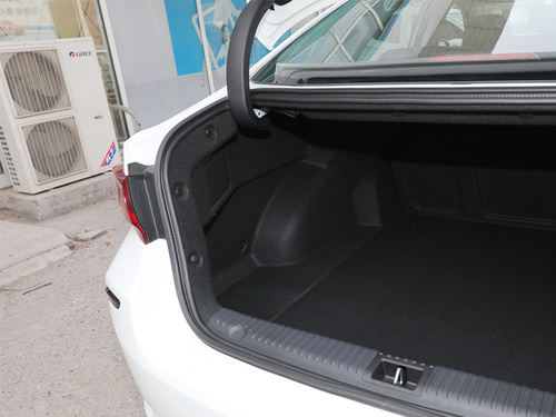 2022款 北京EU7 逸尚版