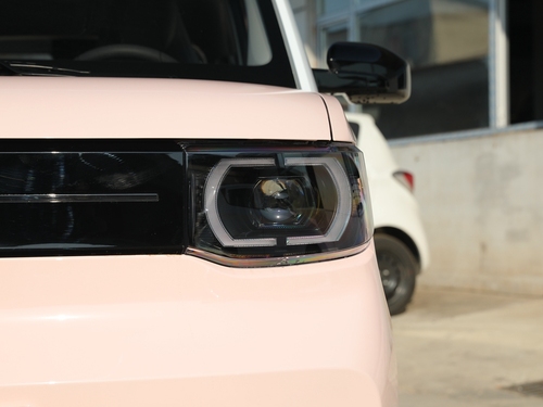 2022款 宏光MINI EV 马卡龙臻享款 三元锂