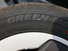 2022款 宏光MINI EV 马卡龙臻享款 三元锂