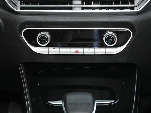 2022款 北京EU7 逸尚版