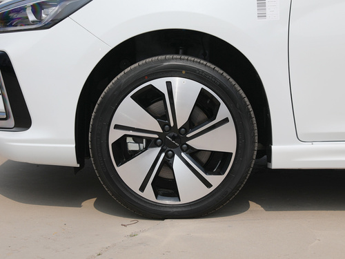 2022款 北京EU7 逸尚版