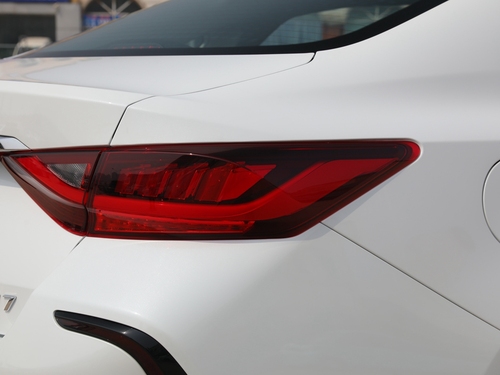 2022款 北京EU7 逸尚版