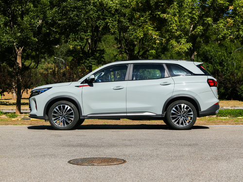 2022款 风光580 1.5T 自动臻享型