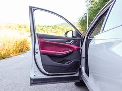 2022款 风光580 1.5T 自动臻享型