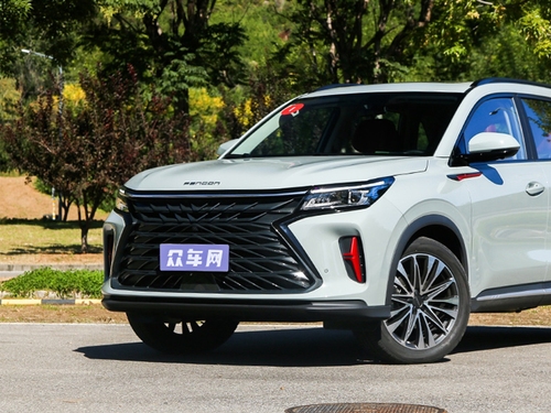 2022款 风光580 1.5T 自动臻享型