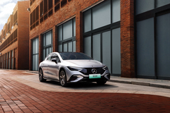2023款 奔驰EQE AMG AMG EQE 53 4MATIC+图片_高清图