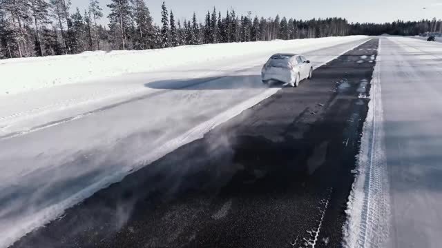 2018奔驰A级-寒冬性能测试