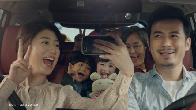 欢聚美一程 风行T5L七座SUV