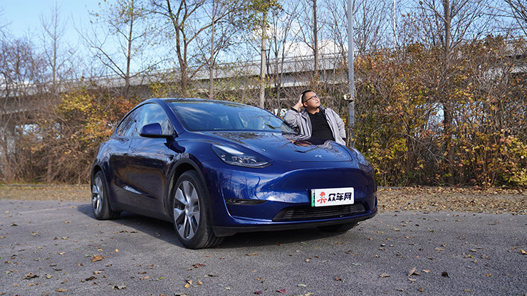 解锁露营新体验 特斯拉 Model Y 让你轻松实现睡眠自由