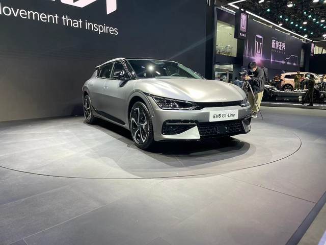 2021广州车展：百公里加速3.5秒 起亚EV6 GT-Line