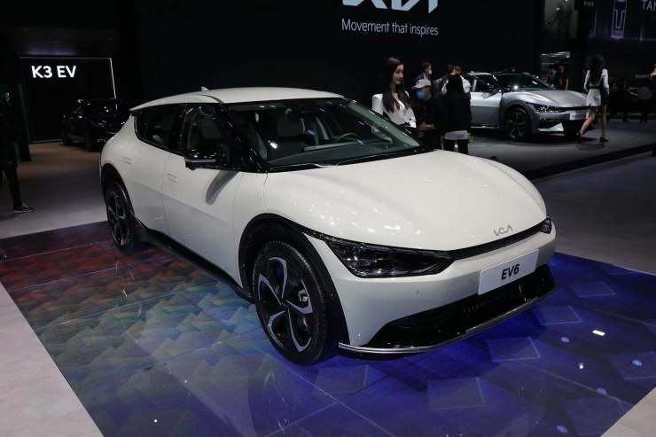 2021广州车展：起亚首款纯电动车型起亚EV6