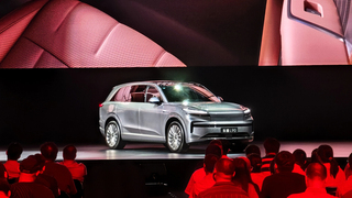 乐道L90预售开启：27.99万起！旗舰大三排SUV 8月交付！