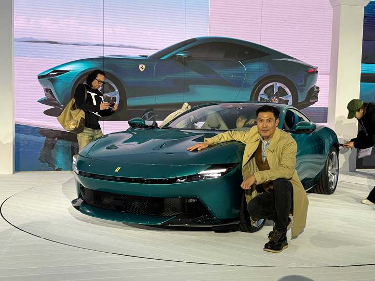 法拉利全新车型Amalfi来了，大V8回归带来更多驾控乐趣