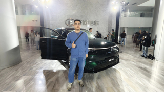 魏牌V9X正式预售 诚意定价入局高端六座SUV市场